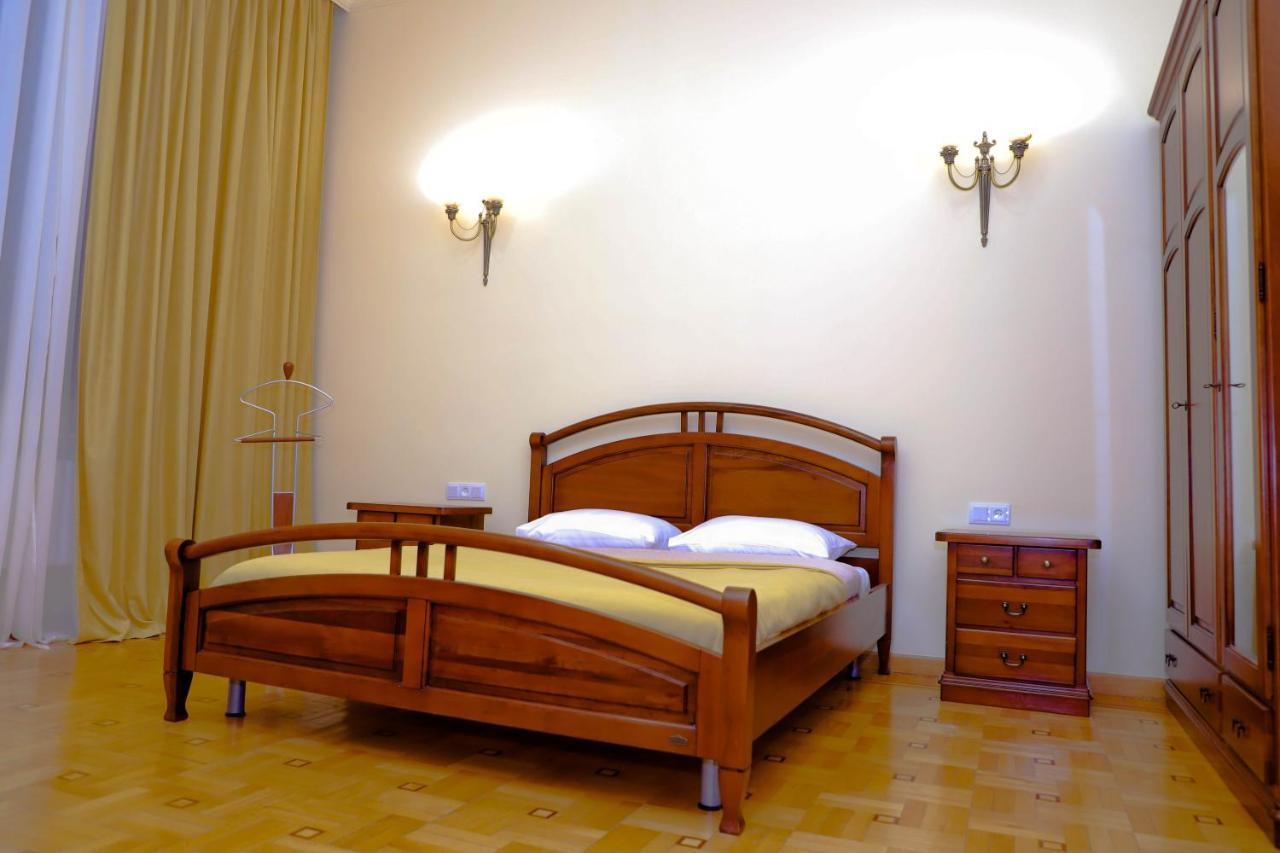 Araks Hotel Complex Гюмри Экстерьер фото